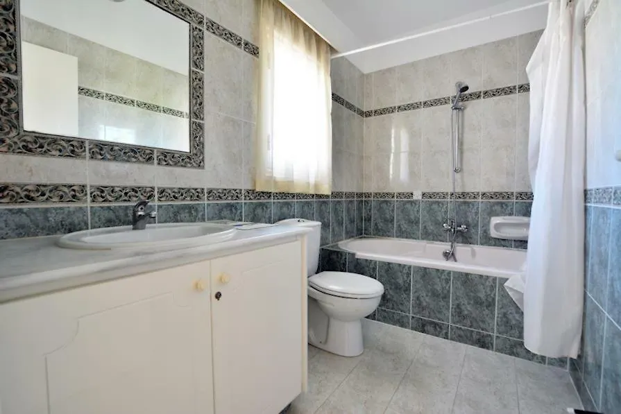 Villa Daryah Sirina Bay 프로타라스 키프로스