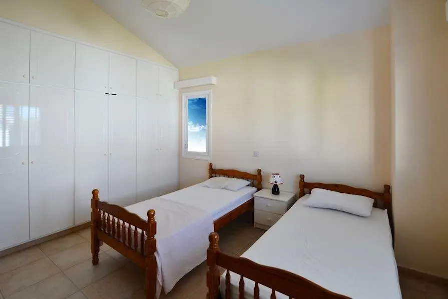 Villa Daryah Sirina Bay 프로타라스